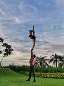 Hand to Hand