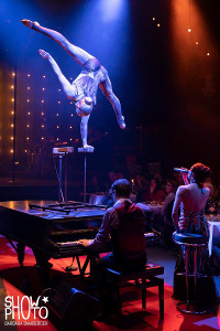 Handstand
